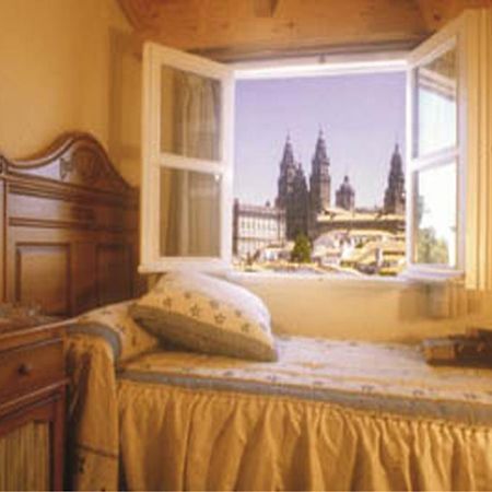 Hostal Alfonso Hotel Santiago de Compostela Ruang foto